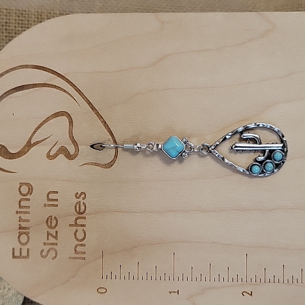 🔥LAST PAIR🔥 CACTUS TEARDROP EARRINGS - Picture 5 of 7